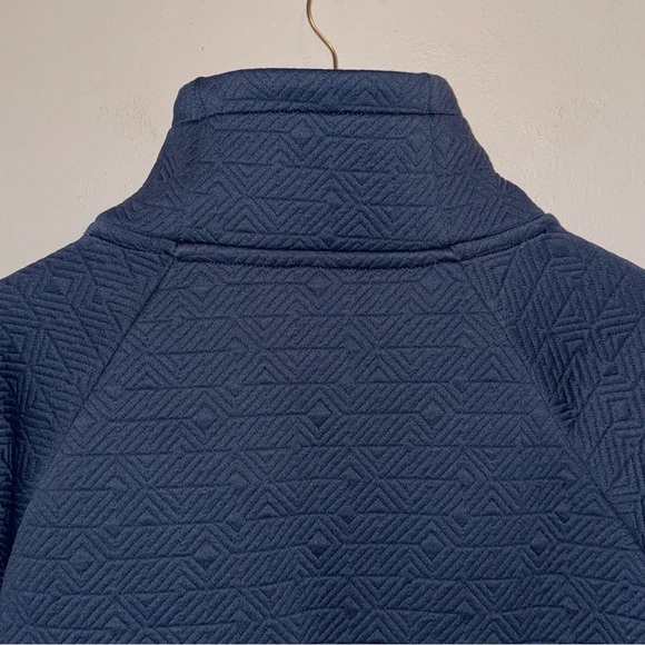 Athleta Navy Jaquard Elevation Quilted Pullover Women’s Size Small - Picture 8 of 11